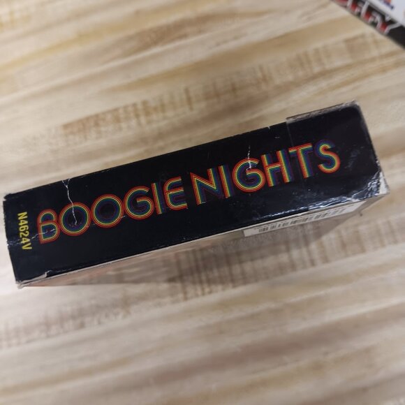 Boogie Nights 1997 VHS Paul Thomas Anderson  Dirk Diggler RollerGirl VTG Cult - Picture 6 of 9
